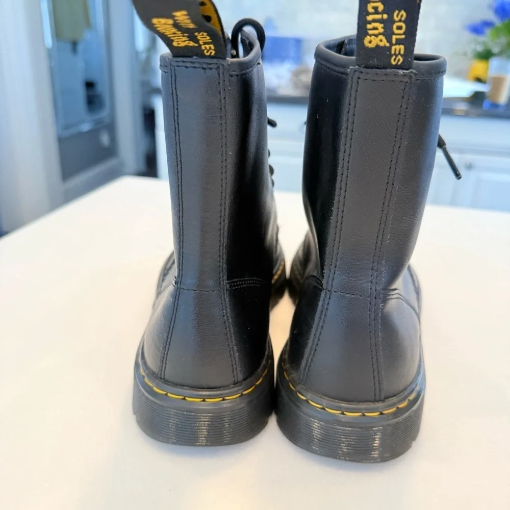 Dr. Martens Zavala Unisex Lace Up Boots Black Leather Combat/ Moto Sz M-10 W-11